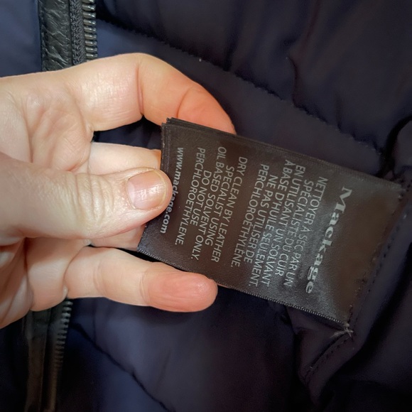 Beautiful Mackage down hooded jacket - Picture 4 of 11